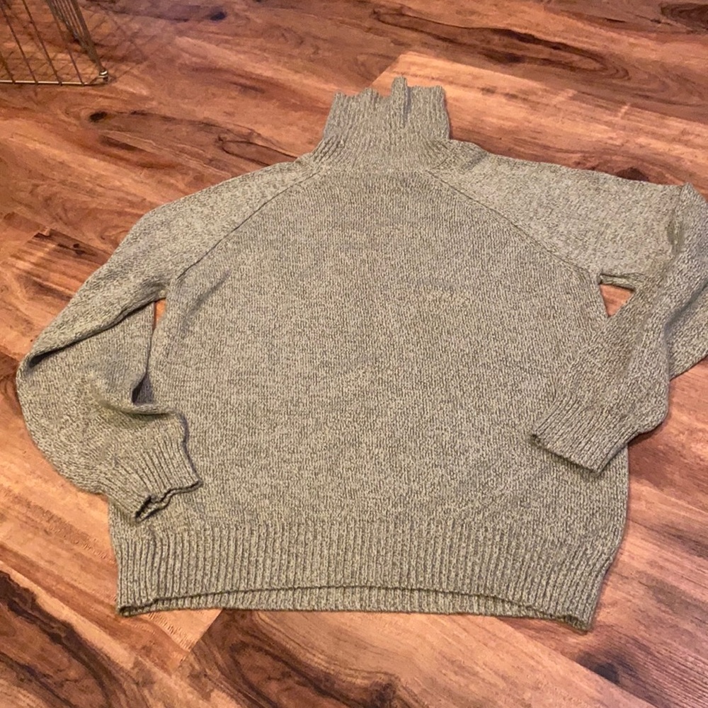 Karen Scott green turtle neck sweater